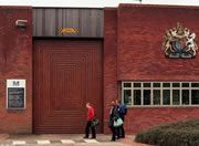 L'esterno del carcere di Feltham dove è stato rinchiuso il giovane fiorentino Marco Accorinti