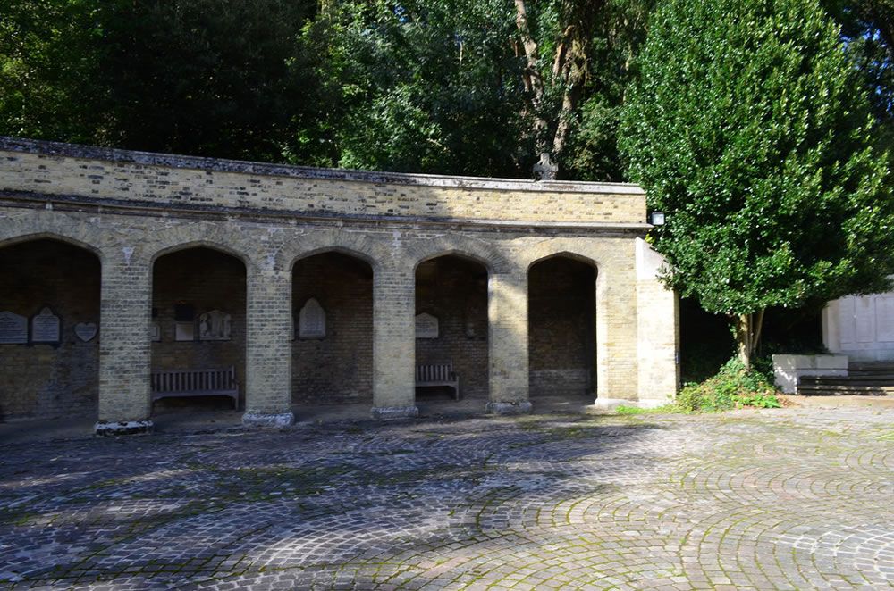 Highgate Cemetery