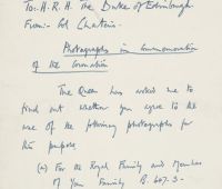 Martin Charteris, Handwritten note on the
use of some Coronation photographs, 1953.
Credit: Royal Collection Trust / All Rights
Reserved.