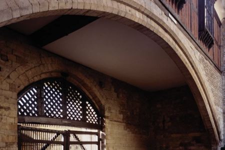 Tower of London: Traitors Gate © Historic Royal Palaces