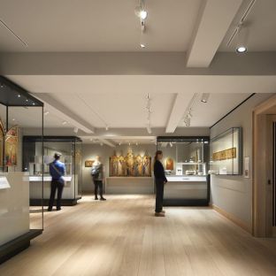 5. The Medieval and Early Renaissance Gallery at The Courtauld Gallery. Photo © Hufton+Crow