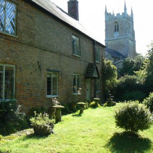 Il villaggio di Avebury