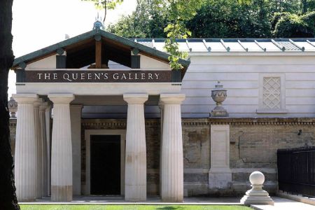 L'ingresso alla King's Gallery a Londra