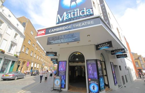 Cambridge Theatre Londra