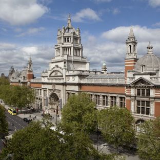 V&A exterior © Victoria and Albert Museum, London