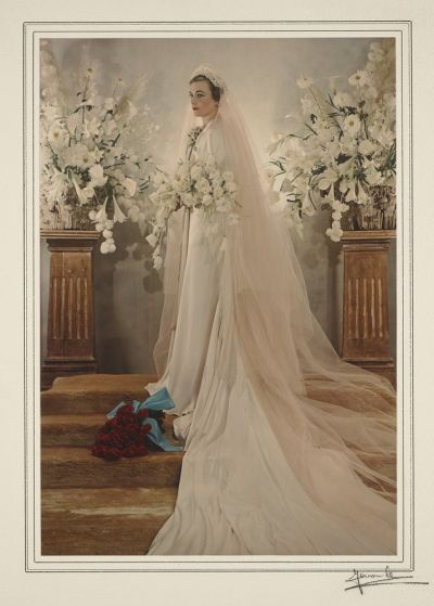 Madame Yevonde, Princess Alice, Duchess of
Gloucester on her wedding day, 1935.
Credit: National Portrait Gallery.